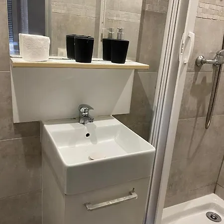 Studio Cosy Sur Centre Apartment *